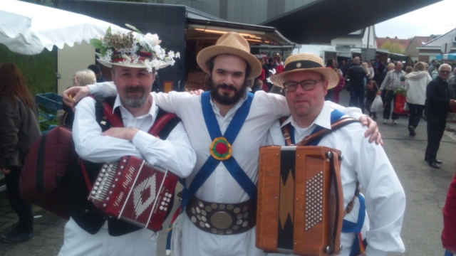 Jockey Dancing at a Belgian Market - Phil with Musicians - May 2016