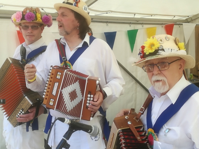 Summer in Southside - The Band on Stage