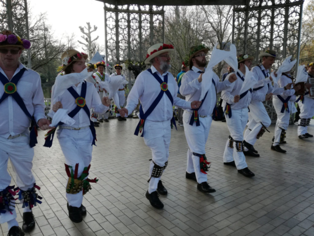 Dancing "Jockey to the Fair" - Brackley - in Sint Niklaas